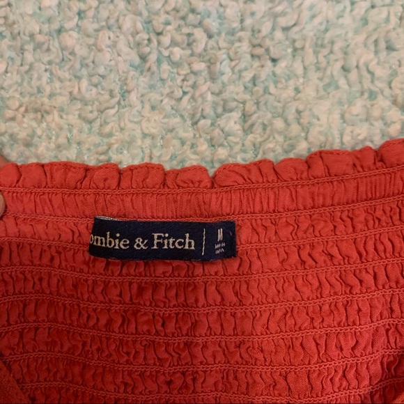 RED/ORANGE TOP⭐️ - Picture 3 of 3